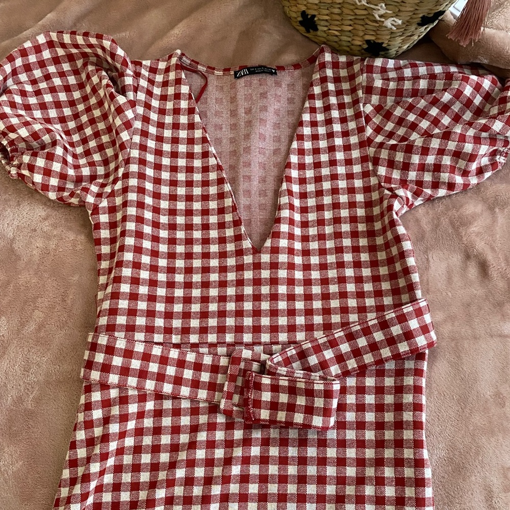 Mini dress with pattern style